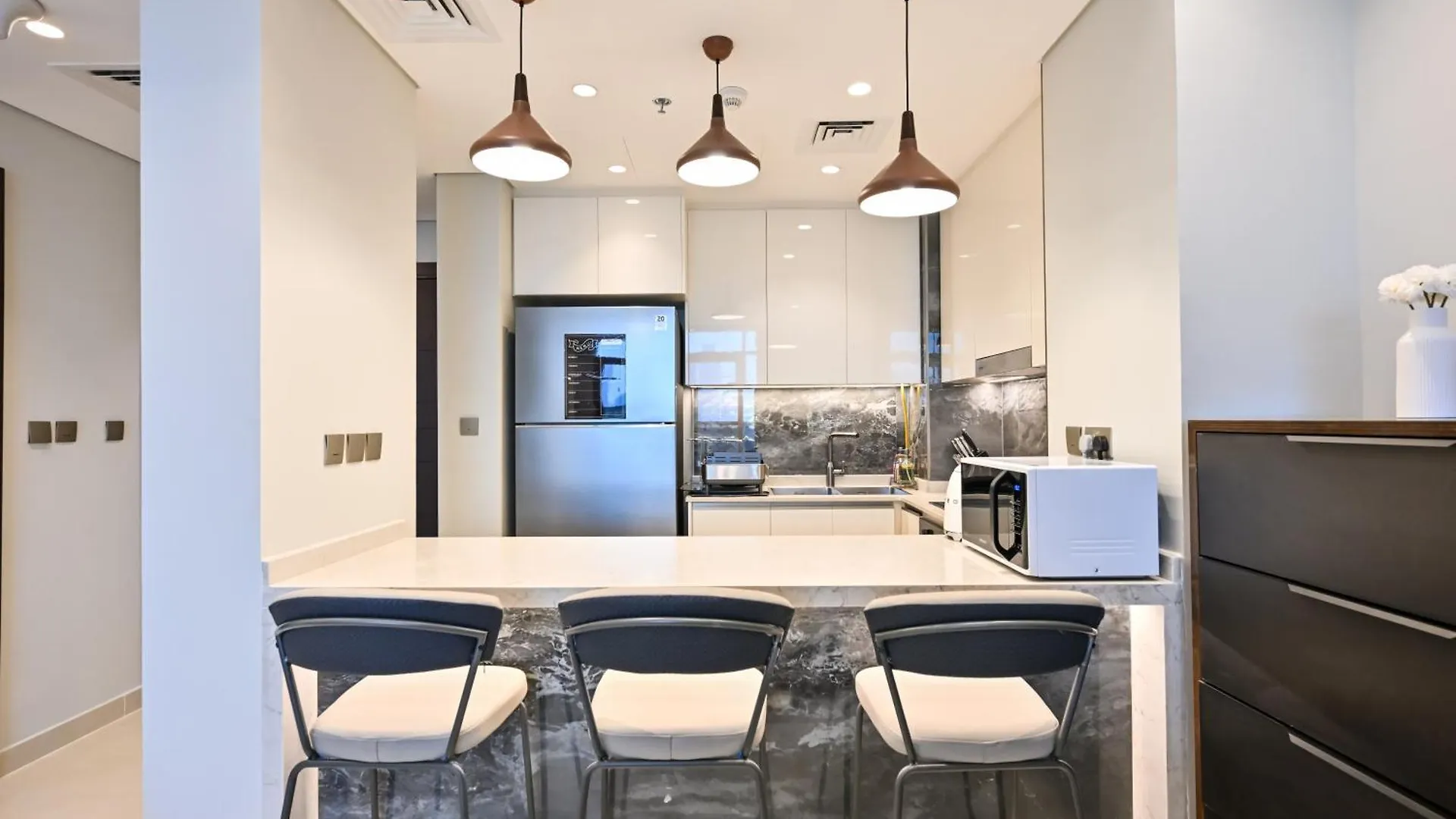 Stunning 1 Bdr Luxury With Burj Khalifa View Apartment Dubai