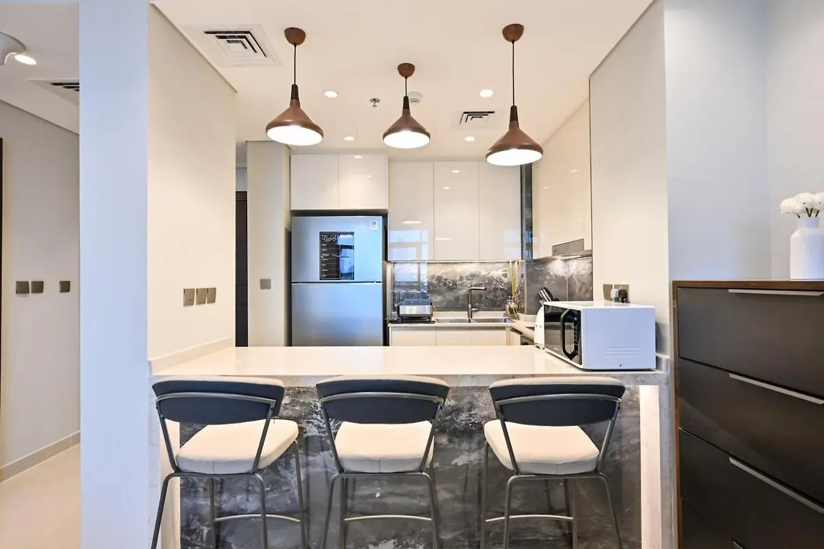 Stunning 1 Bdr Luxury With Burj Khalifa View Apartment Dubai